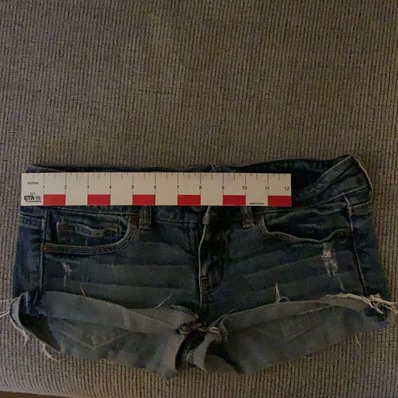 AMERICANÂ EAGLE Denim Short Shorts - Picture 5 of 6